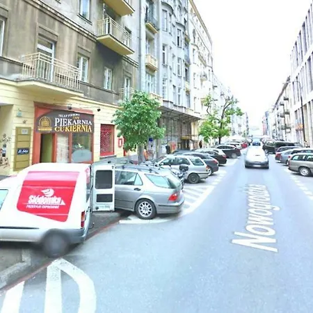 Nowogrodzka Cozy Studio Apartment Warsaw