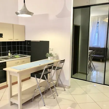 Nowogrodzka Cozy Studio Warsaw