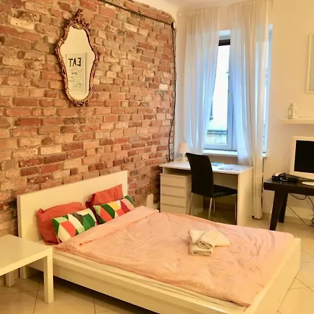 Apartment Nowogrodzka Cozy Studio